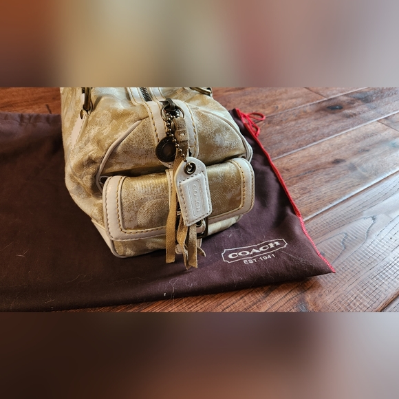 Beige Coach Sachel - Picture 5 of 6